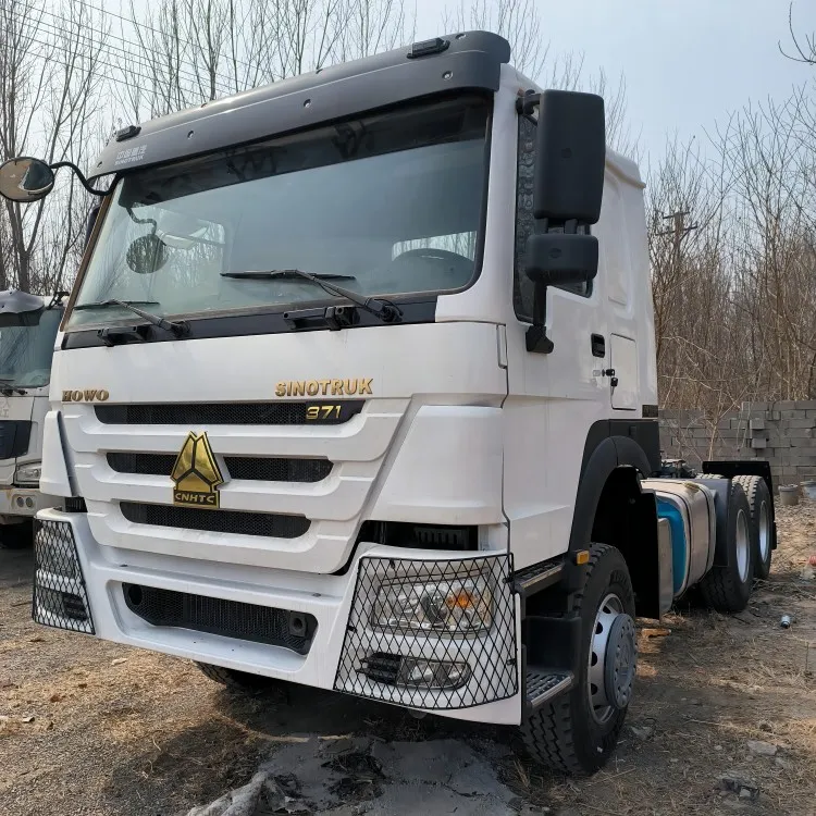 „Howo“ sunkvežimių traktorius